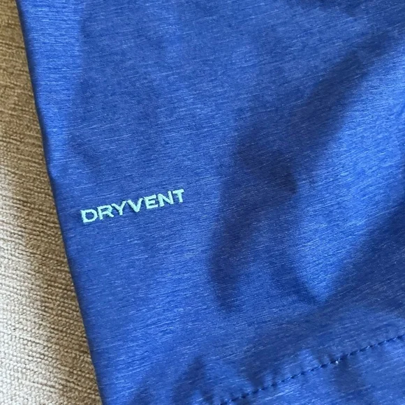 The North Face Venture 2 Rain Jacket in Sodalite Blue Heather. Women's Size: M. - Picture 12 of 15